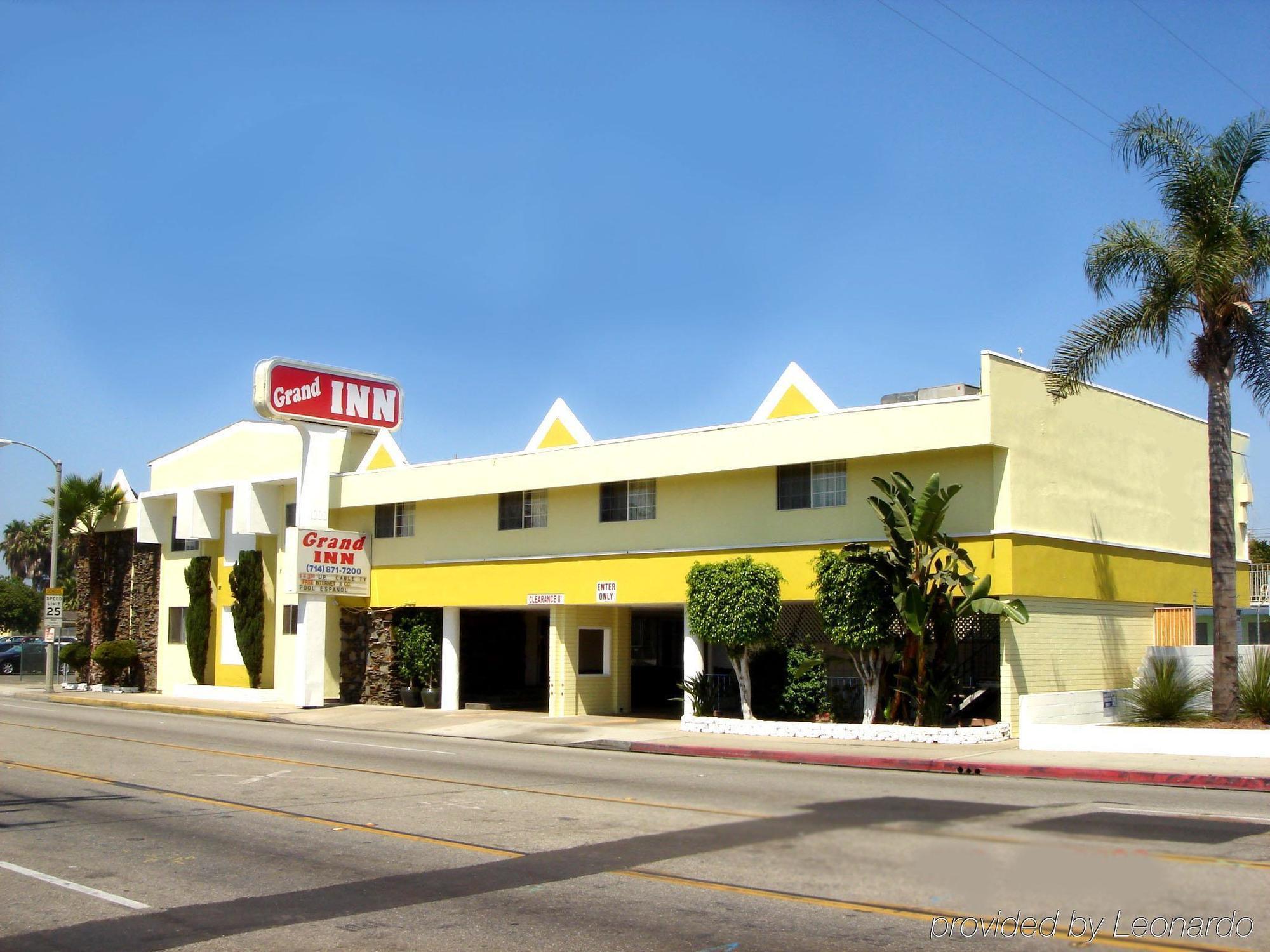 Grand Inn Fullerton Exterior photo